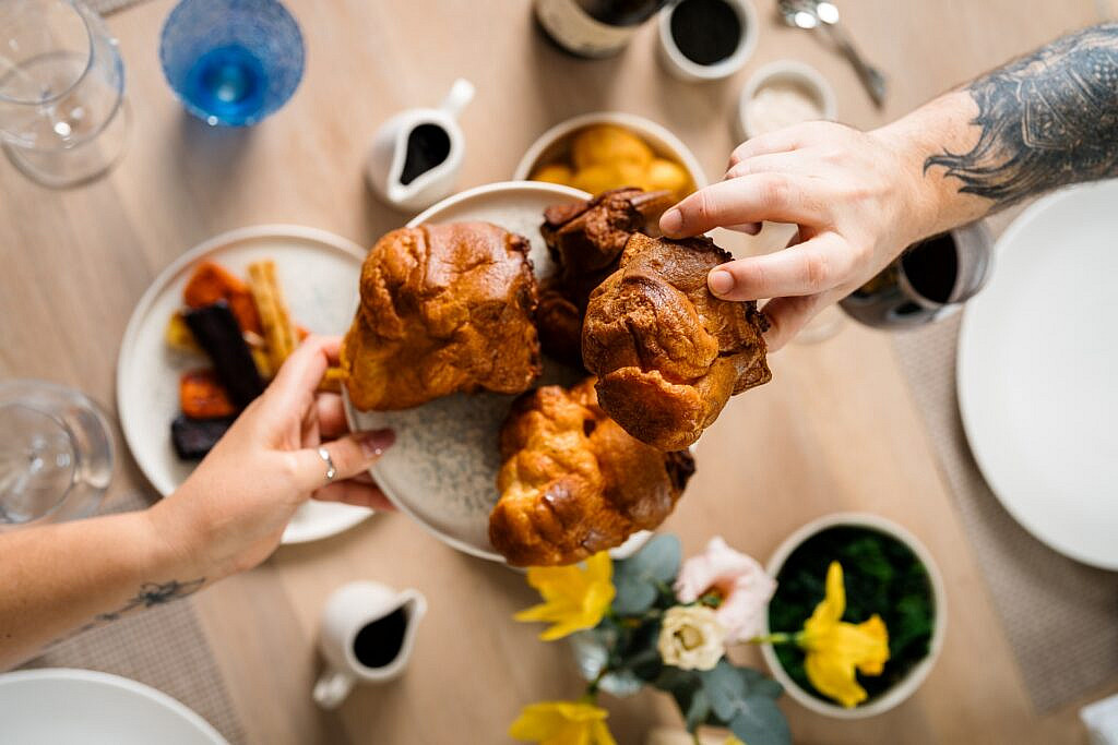 Sunday Roast at The Idle Rocks