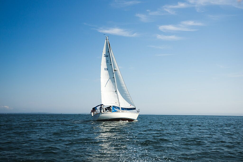 Charter A Sailing Yacht in St Mawes